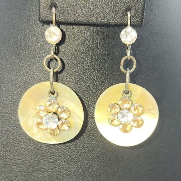 Vintage Circular Gold Tone Shell Floral Rhinestone Dangle Drop Earrings - Picture 3 of 4